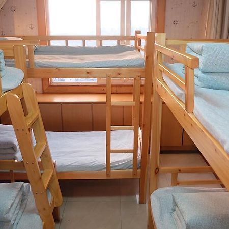 Liusu Hostel Jinling Branch Нанкин Экстерьер фото