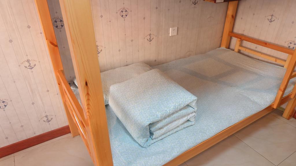 Liusu Hostel Jinling Branch Нанкин Экстерьер фото