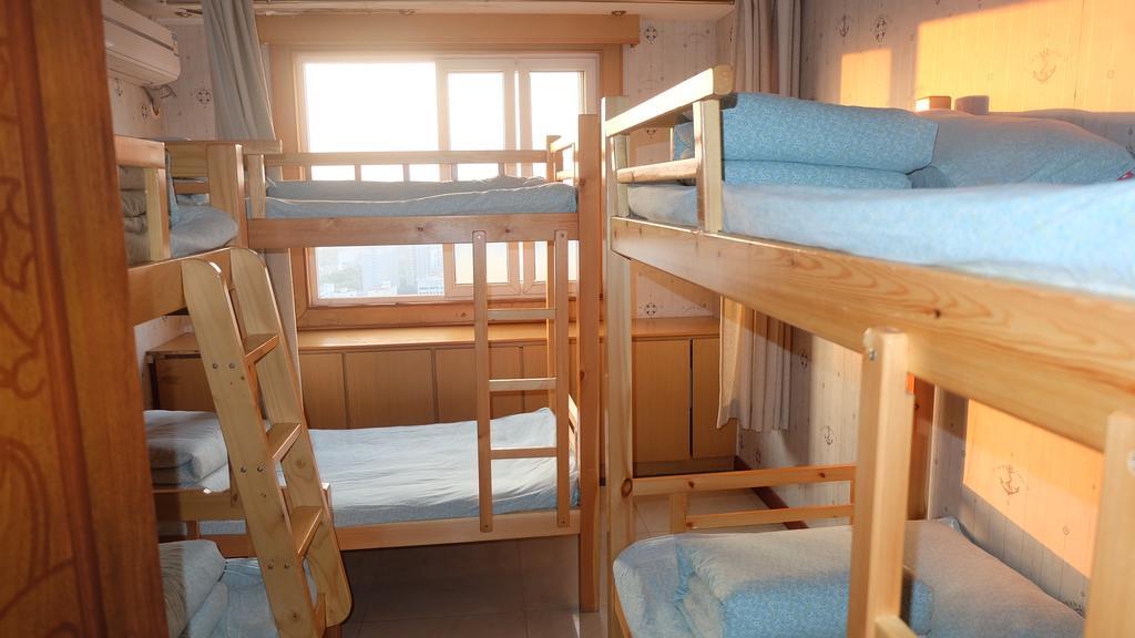 Liusu Hostel Jinling Branch Нанкин Экстерьер фото